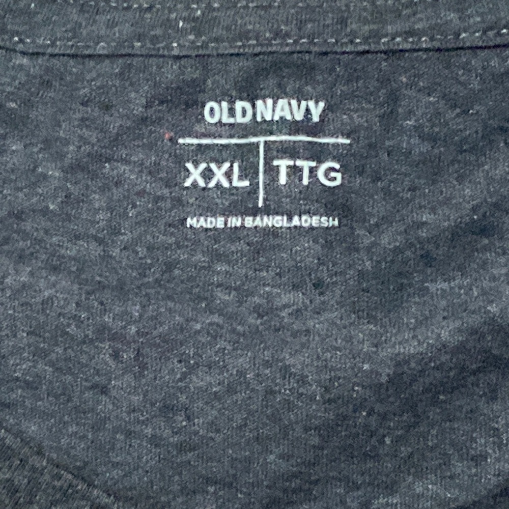 Men’s XXL Black Old Navy Tshirt